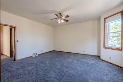 2161 S 11th St, Milwaukee, WI 53215 - Photo 4