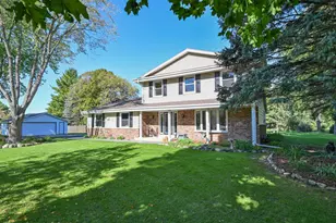S70W22370 Sonoma Way, Vernon, WI 53103 - Photo 34