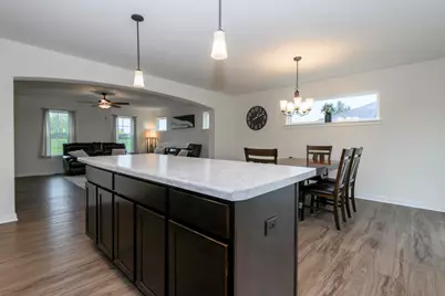 781 S Dewey Ave, Jefferson, WI 53549 - Photo 8