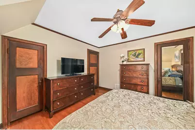 2473 N 84th St, Wauwatosa, WI 53226 - Photo 14