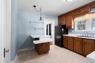 1036 N 17th St, Manitowoc, WI 54220 - Photo 16