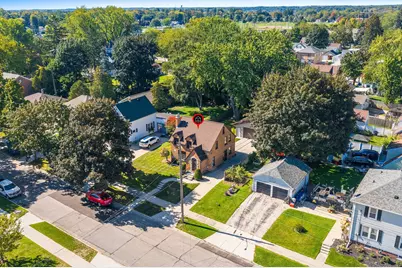 1036 N 17th St, Manitowoc, WI 54220 - Photo 48