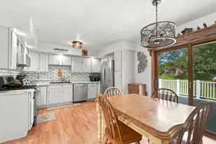 N65W28506 Fairlane Dr, Merton, WI 53029 - Photo 6