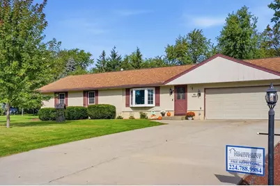 N65W28506  Fairlane Dr, Merton, WI 53029 - Photo 32