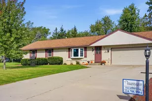 N65W28506 Fairlane Dr, Merton, WI 53029 - Photo 32
