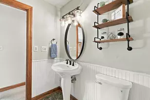 N65W28506 Fairlane Dr, Merton, WI 53029 - Photo 24