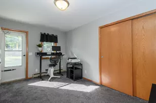 414 Whippletree Ln, Racine, WI 53185 - Photo 16