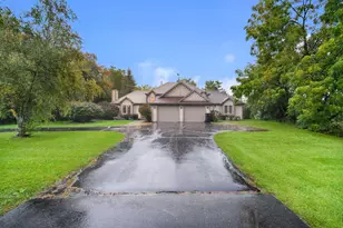 8502 N 43rd St, Brown Deer, WI 53209 - Photo 2