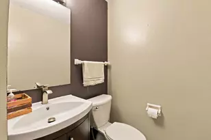 213 Richard St, Waukesha, WI 53189 - Photo 22