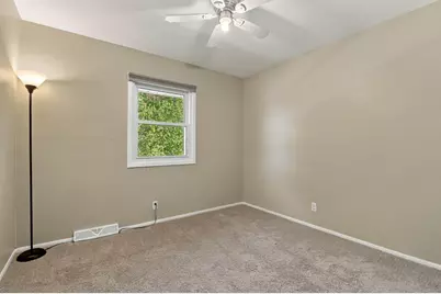 213  Richard St, Waukesha, WI 53189 - Photo 16