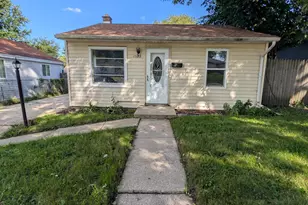 1529 Indiana St, Racine, WI 53405 - Photo 1
