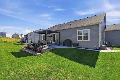 N67W25502  Vail Ln, Sussex, WI 53089 - Photo 38