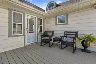 1717 S 82nd St, West Allis, WI 53214 - Photo 6