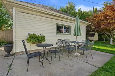 1717 S 82nd St, West Allis, WI 53214 - Photo 24