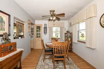6220 W Van Norman Ave, Greenfield, WI 53220 - Photo 14