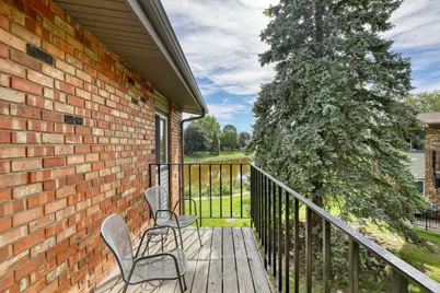 N115W16895  El Camino Dr, Germantown, WI 53022 - Photo 22