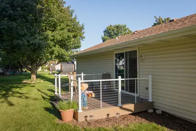 5616  Stonefield Rd, Hartford, WI 53086 - Photo 6