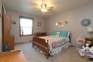 5616 Stonefield Rd, Hartford, WI 53086 - Photo 24