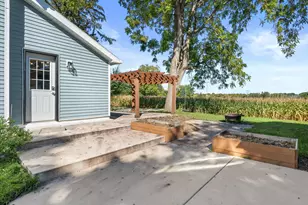 12220 Eau Galle Rd, Racine, WI 53108 - Photo 30