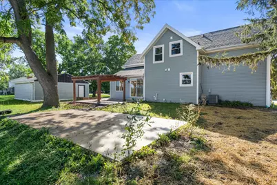 12220  Eau Galle Rd, Racine, WI 53108 - Photo 34