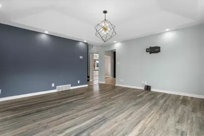 12220  Eau Galle Rd, Racine, WI 53108 - Photo 6