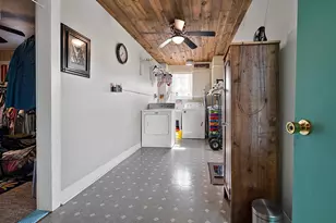 1319 Marshall St, Manitowoc, WI 54220 - Photo 26