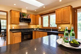 1057 N 123rd St, Wauwatosa, WI 53226 - Photo 14