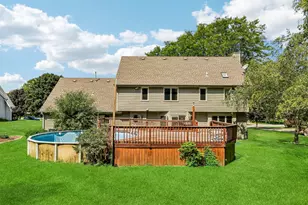 7586 Francis Ct, Franklin, WI 53132 - Photo 36