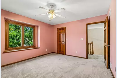 7586  Francis Ct, Franklin, WI 53132 - Photo 20