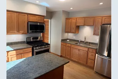 1613 E Pryor Ave, Milwaukee, WI 53207 - Photo 8