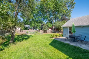 7042 Aetna Ct, Wauwatosa, WI 53213 - Photo 28