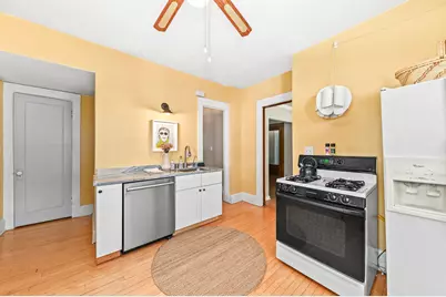 7042  Aetna Ct #7044, Wauwatosa, WI 53213 - Photo 8