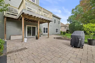 W243N2710  Creekside Ct, Pewaukee, WI 53072 - Photo 46