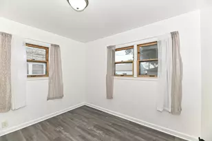 3803 S 20th St, Milwaukee, WI 53221 - Photo 6