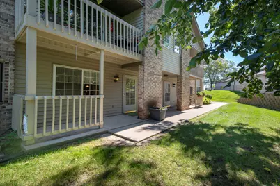 W170S7579  Gregory Dr #E, Muskego, WI 53150 - Photo 28