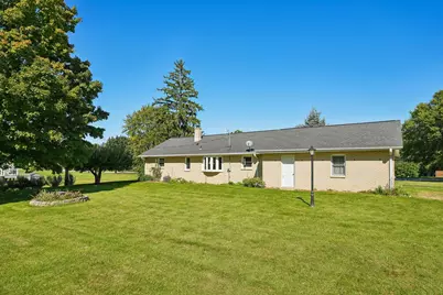 10321 W Church St, Franklin, WI 53132 - Photo 30