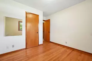10321 W Church St, Franklin, WI 53132 - Photo 16