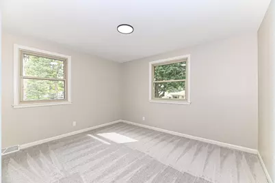 2225 N 103rd St, Wauwatosa, WI 53226 - Photo 26