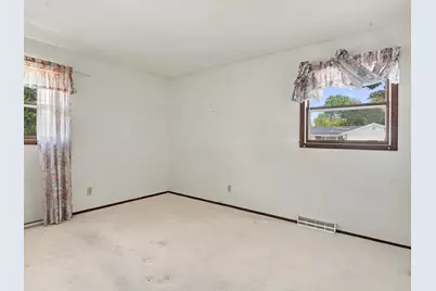 2130 N 28th St, Sheboygan, WI 53081 - Photo 18
