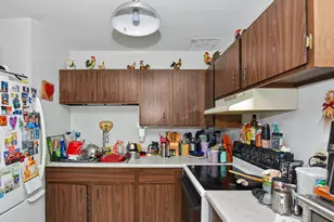 5209 South 13th Street, Milwaukee, WI 53221 - Photo 8