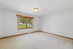 144 N Pleasant View Rd, Plymouth, WI 53073 - Photo 10
