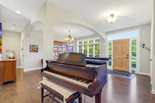 11267 N River Birch Dr, Mequon, WI 53092 - Photo 4