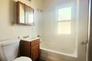 3381 N 21st St, Milwaukee, WI 53206 - Photo 8
