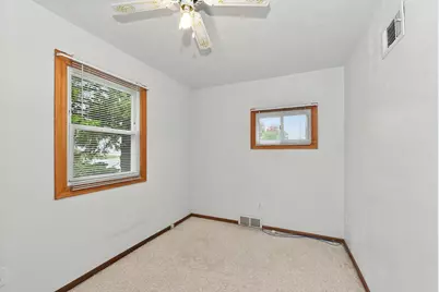3601 S 85th St, Milwaukee, WI 53228 - Photo 14