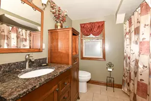1509 Illinois St, Racine, WI 53405 - Photo 12