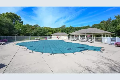 N52W14406  Thornhill Dr, Menomonee Falls, WI 53051 - Photo 36