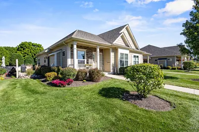 636  Baker St, Walworth, WI 53184 - Photo 2