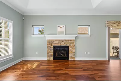 636  Baker St, Walworth, WI 53184 - Photo 8