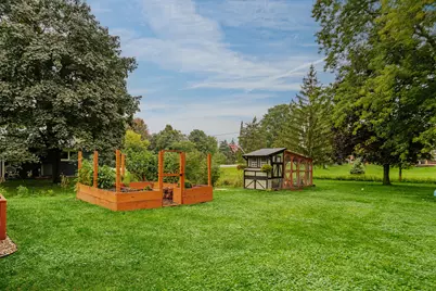 3841 S Sunny Ridge Ln, New Berlin, WI 53151 - Photo 26