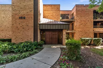 1818 E Shorewood Blvd #313, Shorewood, WI 53211 - Photo 1